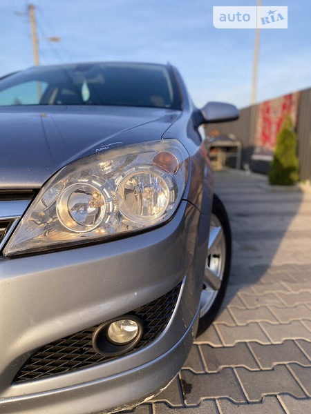 Opel Astra 2009  випуску Ужгород з двигуном 1.7 л дизель універсал механіка за 6000 долл. 