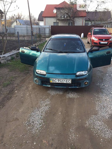 Mazda 323 1995  випуску Львів з двигуном 1.5 л бензин хэтчбек механіка за 2200 долл. 