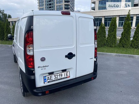 Fiat Doblo 2013  випуску Дніпро з двигуном 0 л дизель мінівен механіка за 6100 долл. 