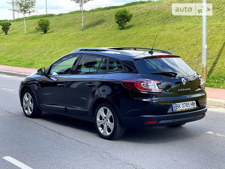 Renault Megane 2012  випуску Київ з двигуном 1.5 л дизель універсал механіка за 8550 долл. 