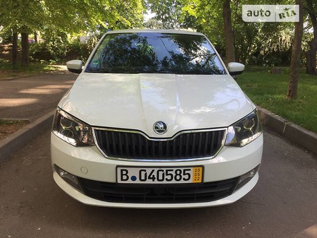 Skoda Fabia 2015  випуску Тернопіль з двигуном 1.4 л дизель універсал механіка за 8750 долл. 