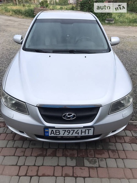 Hyundai Sonata 2007  випуску Вінниця з двигуном 2 л дизель седан автомат за 6200 долл. 