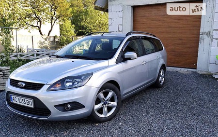 Ford Focus 2010  випуску Луцьк з двигуном 1.6 л дизель універсал механіка за 5999 долл. 