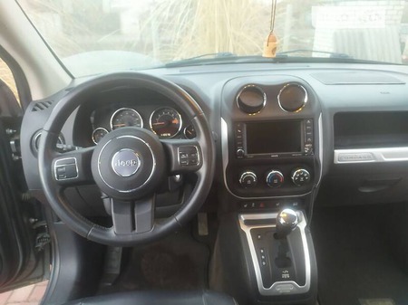 Jeep Compass 2013  випуску Запоріжжя з двигуном 2 л бензин позашляховик автомат за 10600 долл. 