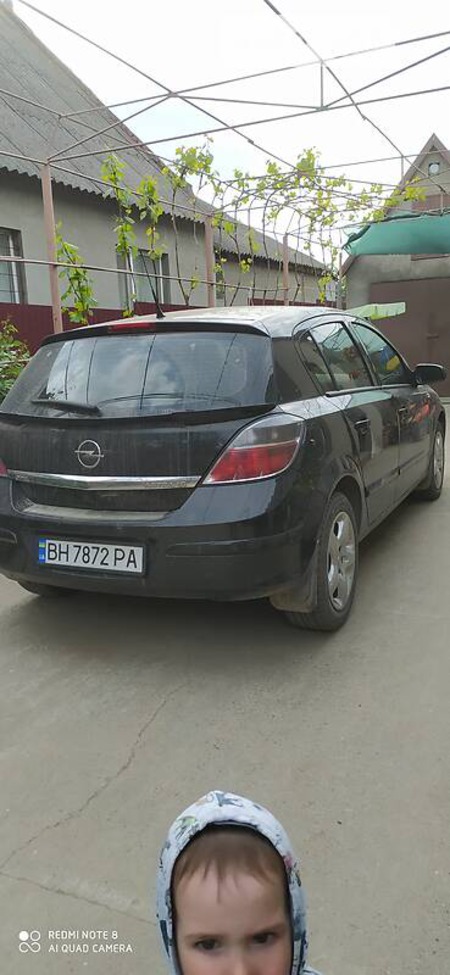 Opel Astra 2007  випуску Одеса з двигуном 1.6 л бензин хэтчбек  за 4800 долл. 