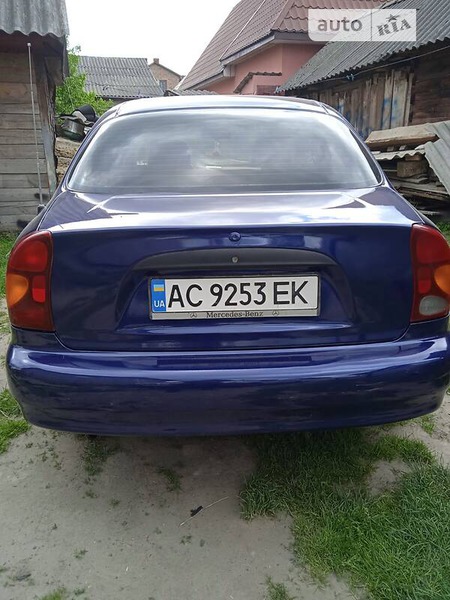 Daewoo Lanos 2006  випуску Луцьк з двигуном 1.5 л бензин седан механіка за 2300 долл. 