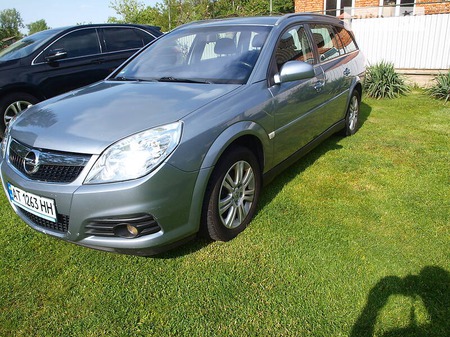 Opel Vectra 2007  випуску Івано-Франківськ з двигуном 1.9 л  універсал механіка за 5250 долл. 