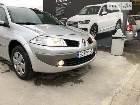 Renault Megane 2006  випуску Тернопіль з двигуном 1.6 л бензин універсал  за 4300 долл. 