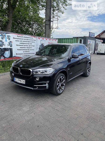 BMW X5 2018  випуску Львів з двигуном 3 л дизель позашляховик автомат за 42500 долл. 