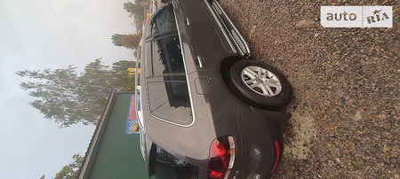 Volkswagen Touareg 2008  випуску Черкаси з двигуном 3 л дизель позашляховик автомат за 14200 долл. 