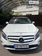 Mercedes-Benz GLA 250 2015 Киев 2 л  внедорожник автомат к.п.