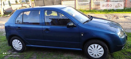 Skoda Fabia 2003  випуску Харків з двигуном 1.2 л  хэтчбек механіка за 4050 долл. 