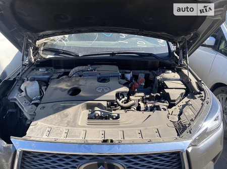 Infiniti QX50 2019  випуску Одеса з двигуном 2 л бензин позашляховик автомат за 15700 долл. 