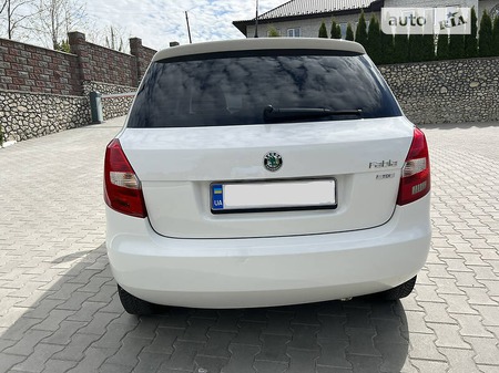 Skoda Fabia 2011  випуску Хмельницький з двигуном 1.6 л дизель хэтчбек механіка за 5300 долл. 