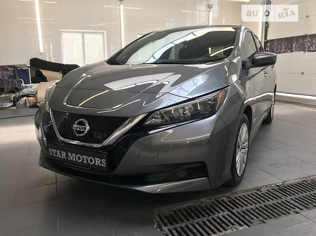 Nissan Leaf 2018  випуску Одеса з двигуном 0 л електро хэтчбек автомат за 20500 долл. 
