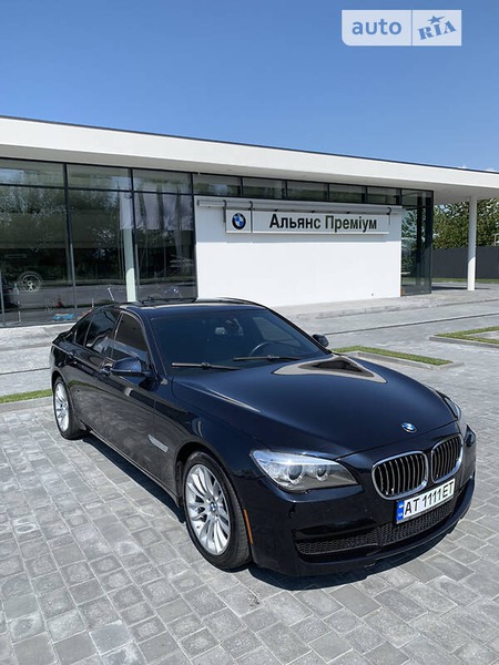 BMW 750 2013  випуску Івано-Франківськ з двигуном 4.4 л бензин седан автомат за 23000 долл. 