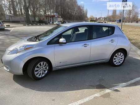 Nissan Leaf 2014  випуску Вінниця з двигуном 0 л електро хэтчбек автомат за 10350 долл. 