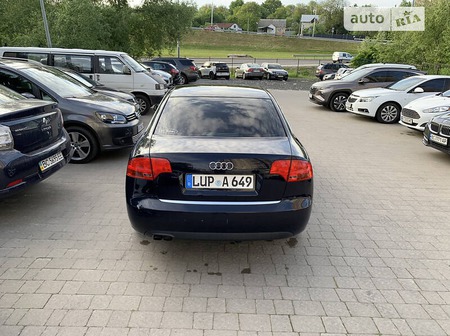 Audi A4 Limousine 2006  випуску Львів з двигуном 1.9 л дизель седан механіка за 5600 долл. 