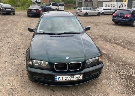 BMW 318 2000  випуску Івано-Франківськ з двигуном 1.9 л  седан механіка за 3350 долл. 