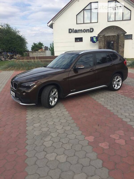 BMW X1 2013  випуску Київ з двигуном 2 л  седан автомат за 13500 долл. 