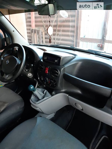 Fiat Doblo 2006  випуску Запоріжжя з двигуном 1.4 л  універсал механіка за 4500 долл. 