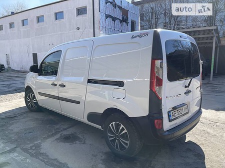 Renault Kangoo 2014  випуску Дніпро з двигуном 1.5 л дизель мінівен механіка за 9000 долл. 