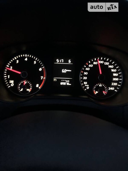 Volkswagen Sharan 2010  випуску Львів з двигуном 0 л бензин мінівен механіка за 10500 долл. 