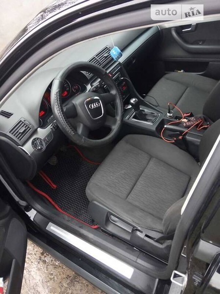 Audi A4 Limousine 2007  випуску Чернігів з двигуном 0 л бензин седан механіка за 7300 долл. 