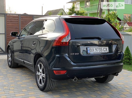 Volvo XC60 2011  випуску Хмельницький з двигуном 2.4 л дизель позашляховик автомат за 15500 долл. 