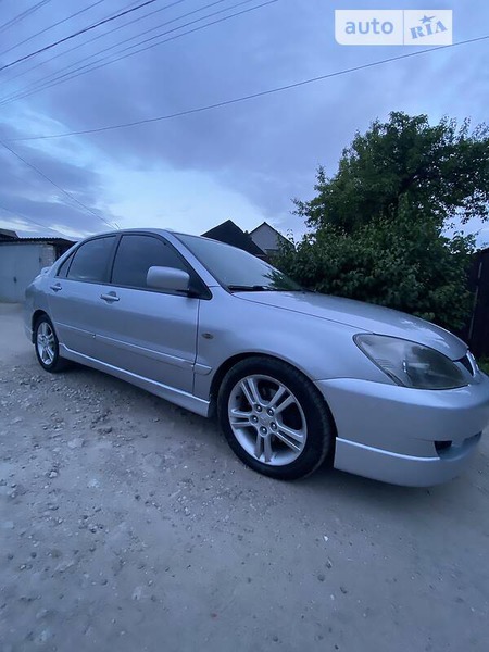 Mitsubishi Lancer 2007  випуску Дніпро з двигуном 2 л  седан автомат за 6000 долл. 