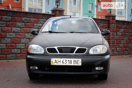 Daewoo Lanos 2006  випуску Рівне з двигуном 1.5 л бензин седан механіка за 1800 долл. 