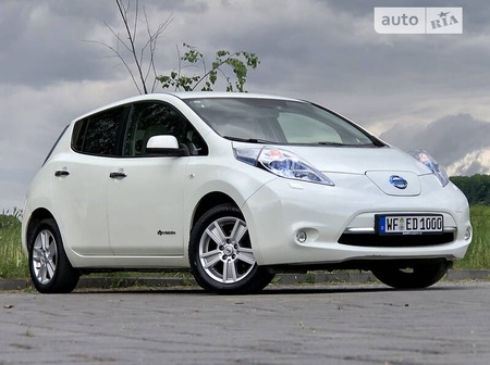 Nissan Leaf 2012  випуску Львів з двигуном 0 л електро хэтчбек автомат за 9450 долл. 