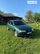 Opel Vectra 1996 Ивано-Франковск 2 л  седан механика к.п.