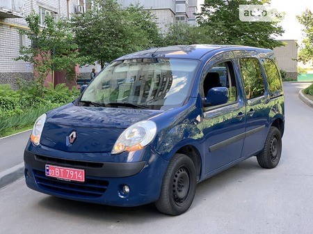 Renault Kangoo 2011  випуску Дніпро з двигуном 1.6 л бензин мінівен механіка за 5999 долл. 