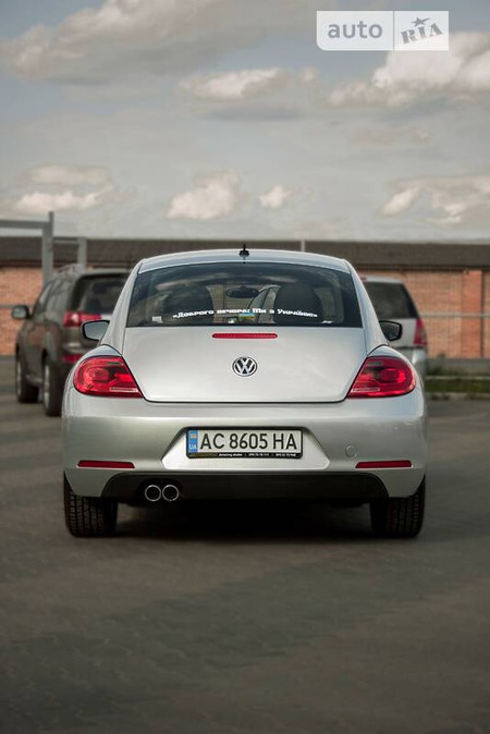 Volkswagen Beetle 2013  випуску Луцьк з двигуном 2.5 л бензин купе автомат за 11500 долл. 