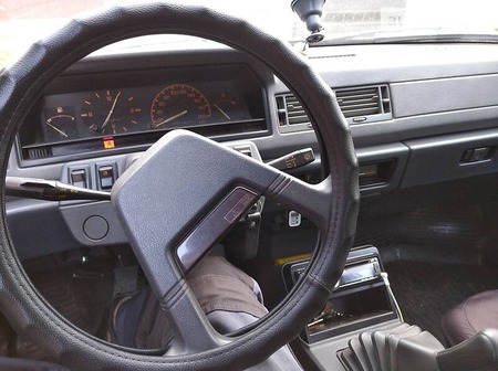 Mitsubishi Galant 1988  випуску Суми з двигуном 0 л бензин седан механіка за 1200 долл. 