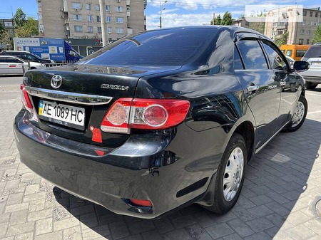 Toyota Corolla 2012  випуску Дніпро з двигуном 0 л бензин седан механіка за 8500 долл. 