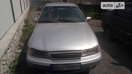 Daewoo Nexia 2004  випуску Тернопіль з двигуном 1.6 л  седан  за 1350 долл. 