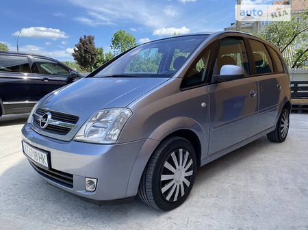 Opel Meriva 2005  випуску Івано-Франківськ з двигуном 1.7 л дизель хэтчбек автомат за 4400 долл. 