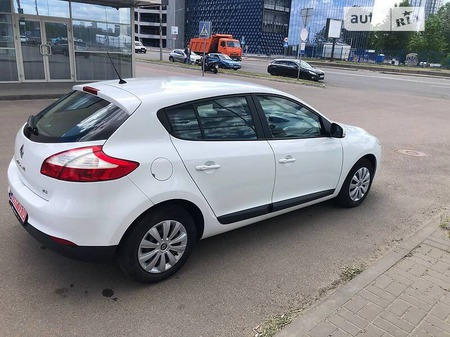 Renault Megane 2011  випуску Київ з двигуном 1.5 л дизель хэтчбек механіка за 7400 долл. 