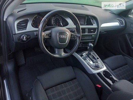 Audi A4 Limousine 2011  випуску Львів з двигуном 0 л дизель універсал автомат за 12999 долл. 