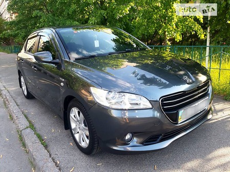 Peugeot 301 2014  випуску Київ з двигуном 1.6 л бензин седан автомат за 9700 долл. 