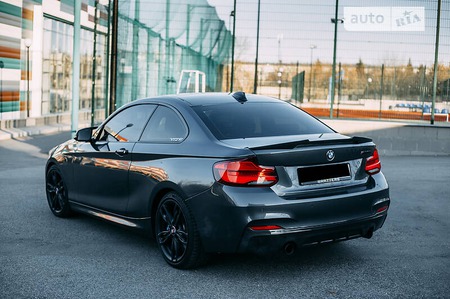 BMW 235 2014  випуску Київ з двигуном 3 л бензин купе автомат за 24500 євро 
