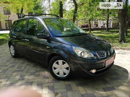 Renault Scenic 2008  випуску Полтава з двигуном 0 л бензин мінівен механіка за 5200 долл. 