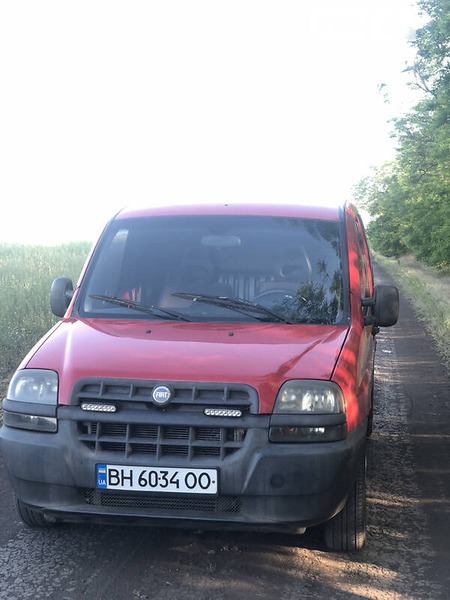 Fiat Doblo 2003  випуску Одеса з двигуном 1.9 л дизель мінівен механіка за 4500 долл. 