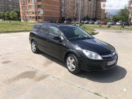 Opel Astra 2009  випуску Рівне з двигуном 1.9 л дизель універсал механіка за 4900 долл. 