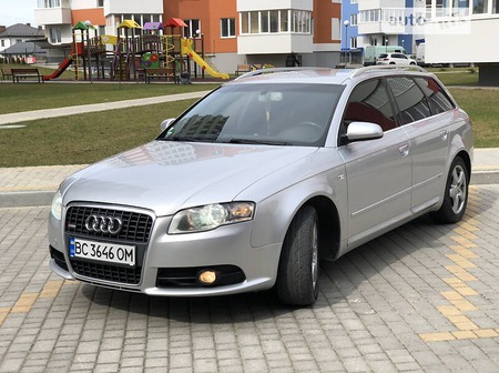 Audi A4 Limousine 2006  випуску Львів з двигуном 2 л дизель універсал механіка за 7499 долл. 