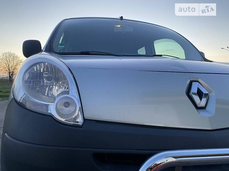 Renault Kangoo 2008  випуску Кропивницький з двигуном 1.6 л  мінівен механіка за 7200 долл. 