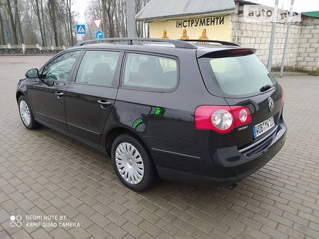 Volkswagen Passat 2008  випуску Житомир з двигуном 1.6 л бензин універсал механіка за 8500 долл. 