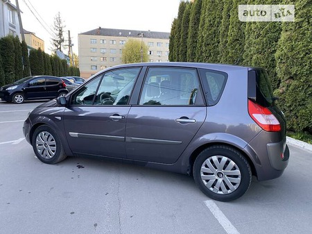 Renault Scenic 2005  випуску Тернопіль з двигуном 2 л бензин хэтчбек автомат за 4599 долл. 